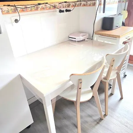 Apartman Bonito Bajo Con Jardin
